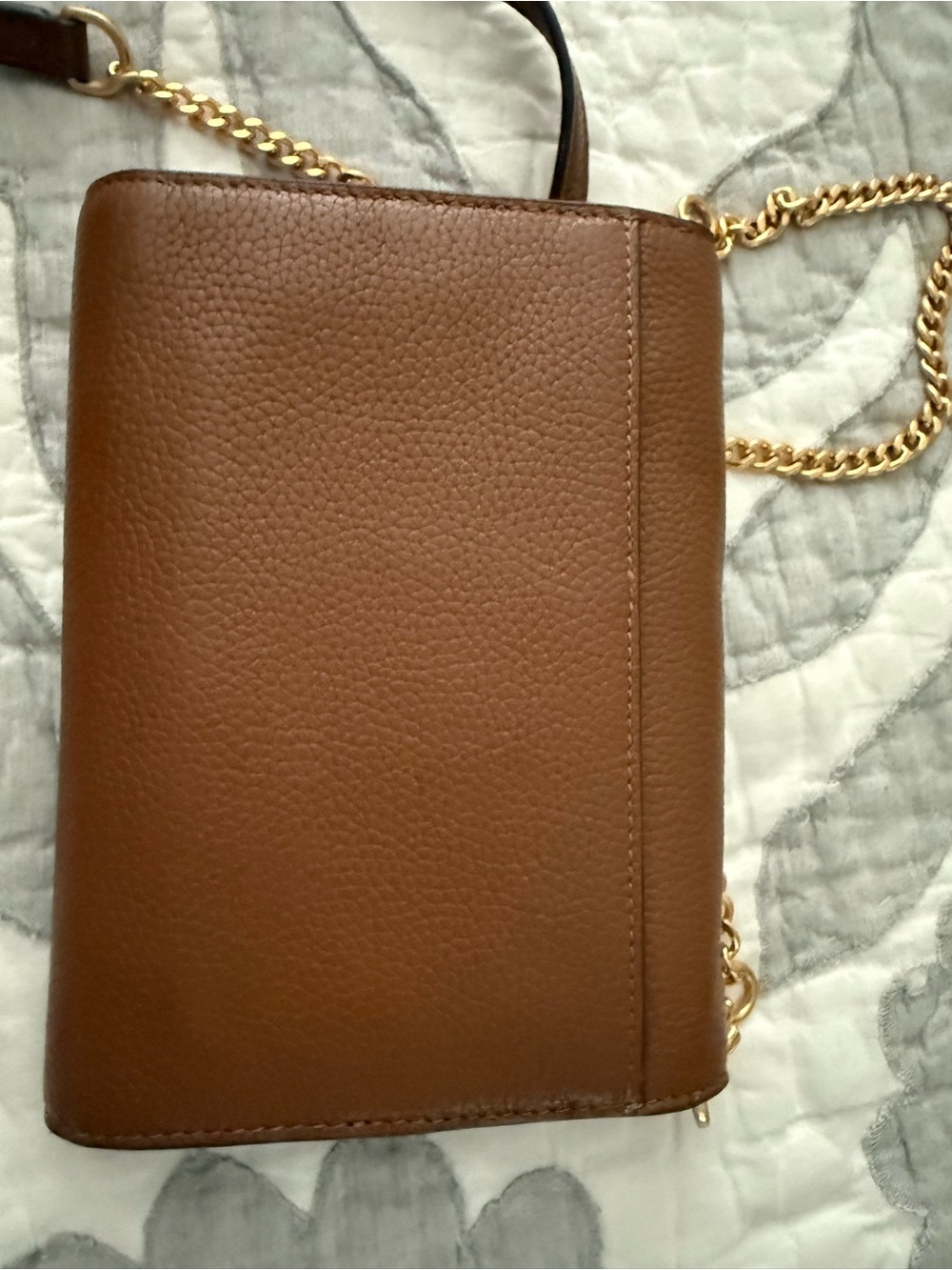 Tory Burch Chestnut Brown Pebbled Leather Crossbody with Gold Logo - Picture 2 of 10